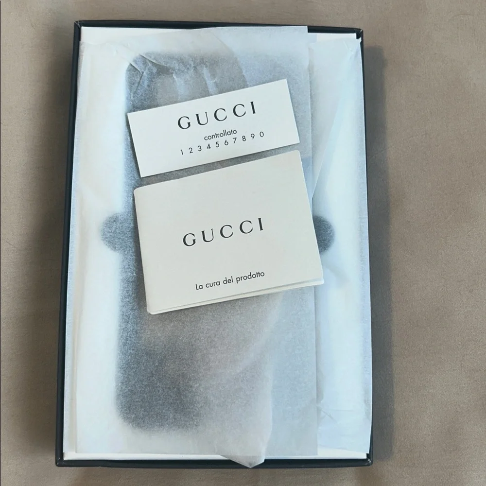 ✨ NIB Gucci GG Supreme UFO & Saturn Patch iPhone 7/8 Case - Limited Edition